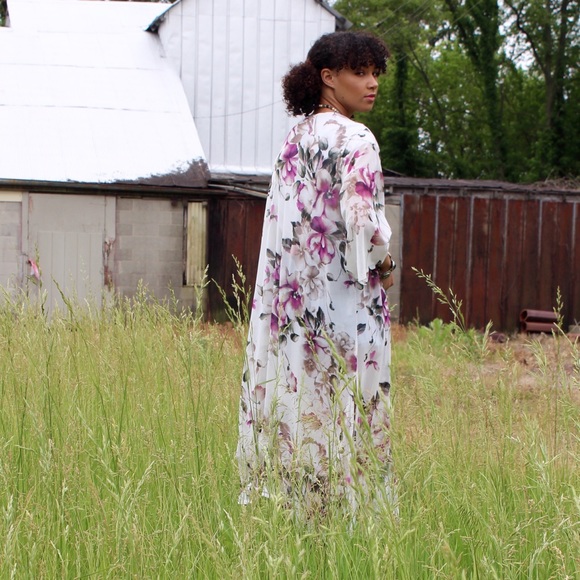 FLORAL DUSTER KIMONO - Picture 4 of 4